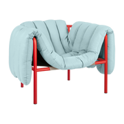 Fauteuil lounge en cuir bleu clair et acier rouge Puffy - Hem