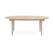 Oval extendable dining table in oiled white oak 115x200cm CH338 - Carl Hansen & Søn