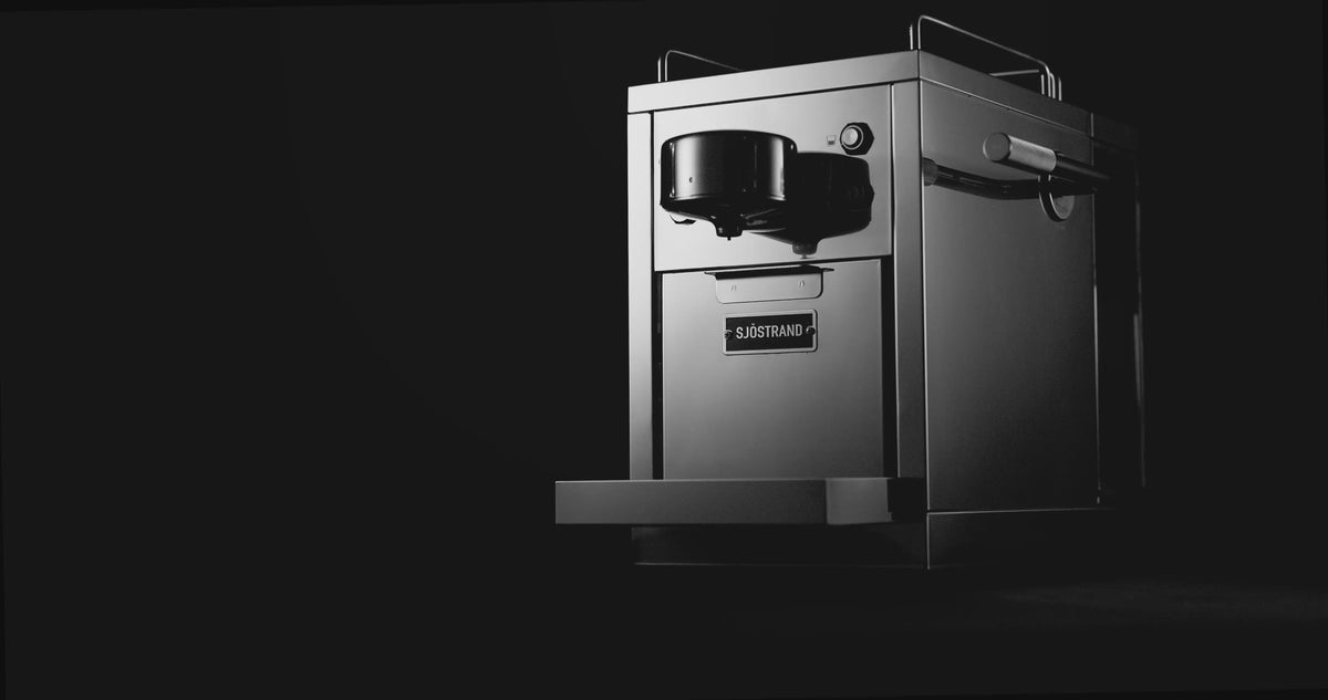 Cargar vídeo: Máquina de café en acero inoxidable negro The Original 2.0 - SJOSTRAND