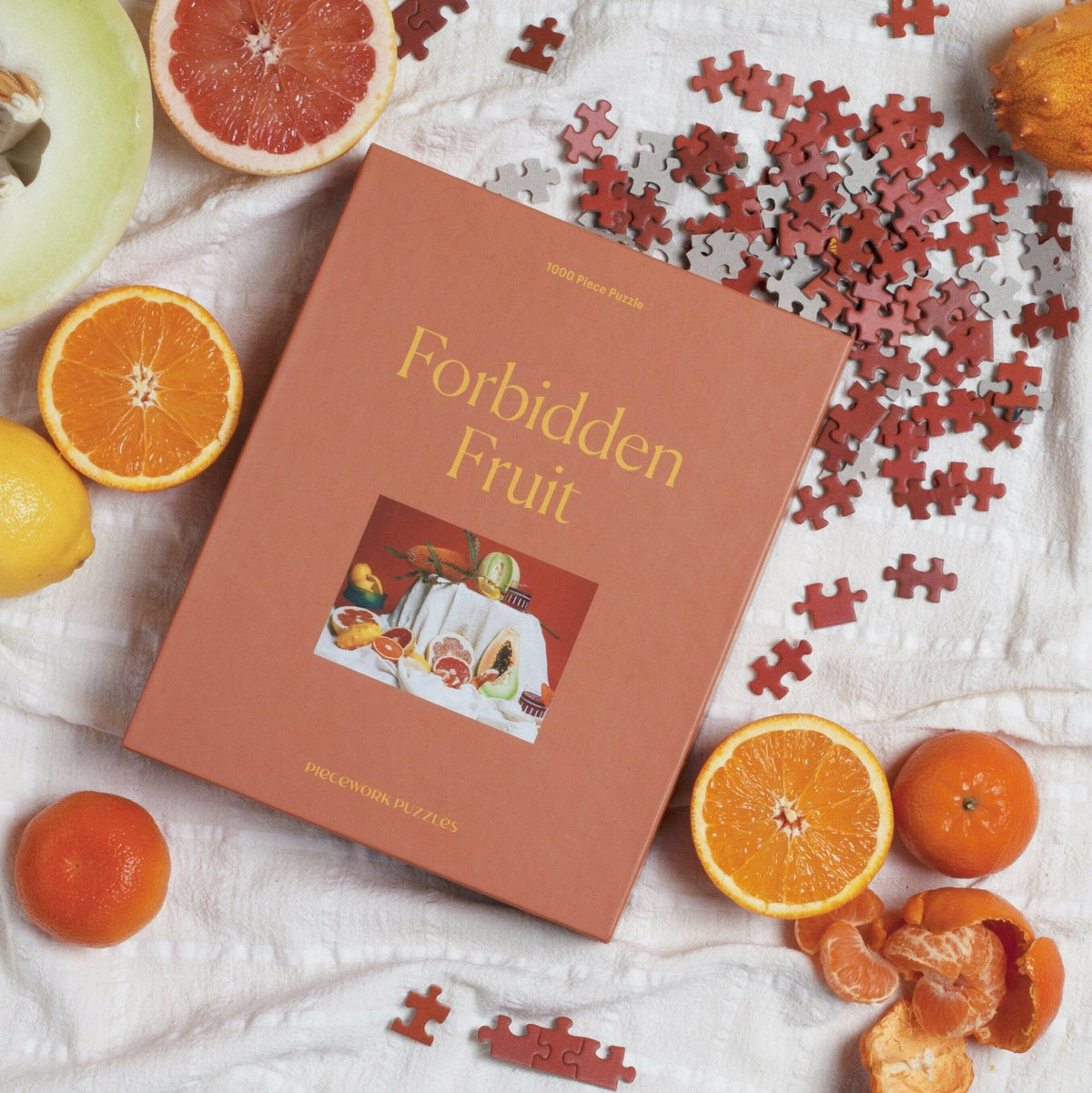 Puzzle de 1000 pièces Forbidden Fruit - Piecework - The Cool Republic