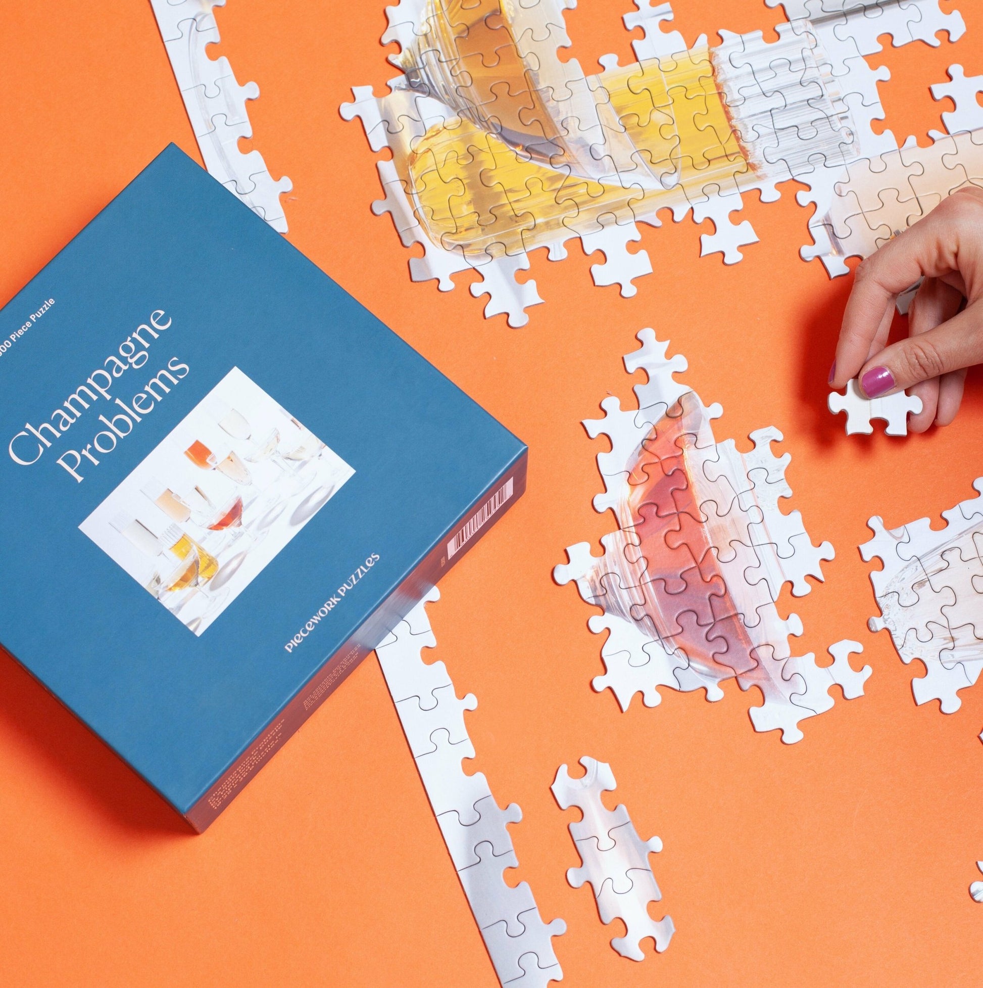 Puzzle de 500 pièces Champagne problems - Piecework - The Cool Republic