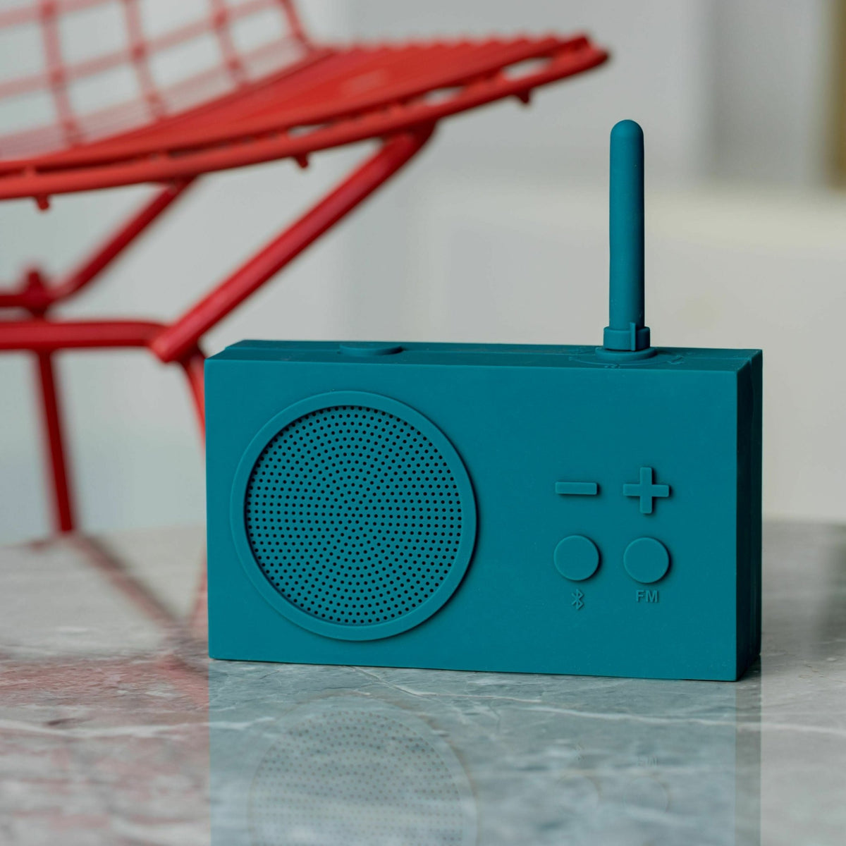 Radio FM & Enceinte Bluetooth blanc Tykho 3 - Lexon - The Cool Republic