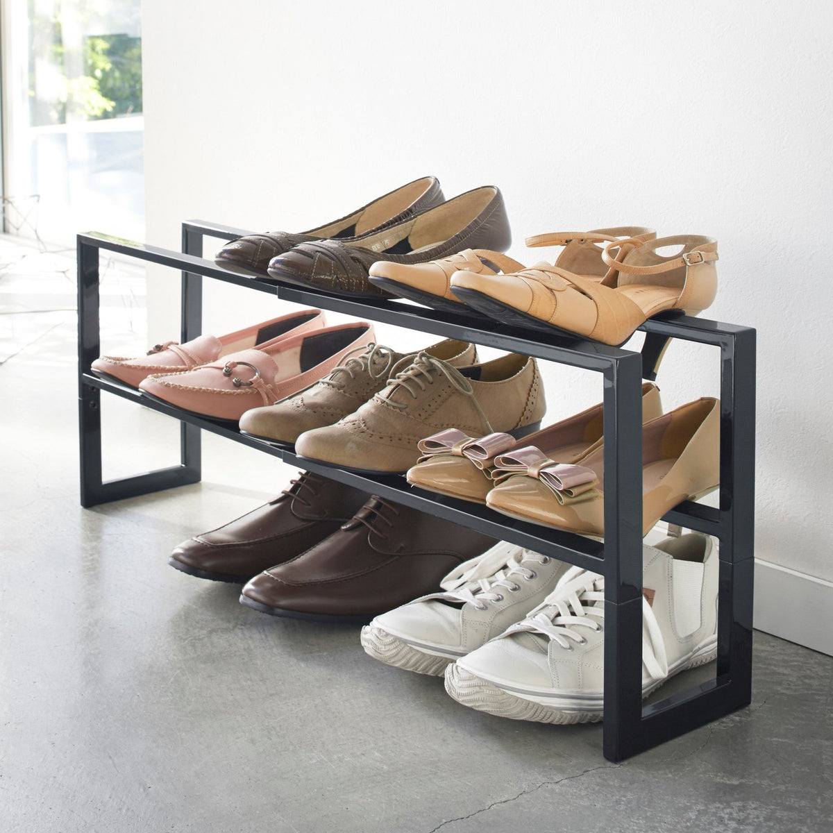 Rangement pour chaussures noir Line - Yamazaki - The Cool Republic