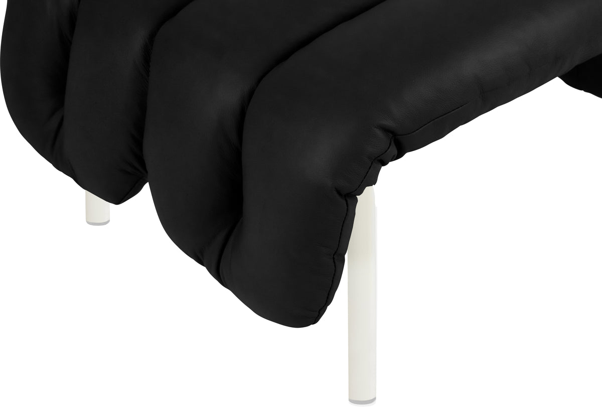 Repose-pieds en cuir noir et acier crème Puffy - Hem