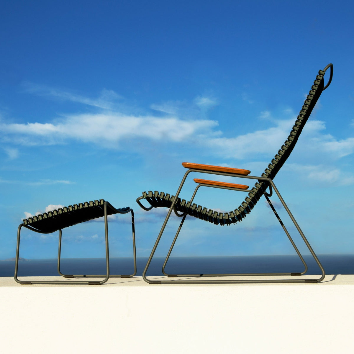 Repose-pieds en métal et plastique multicolore CLICK - Houe - The Cool Republic