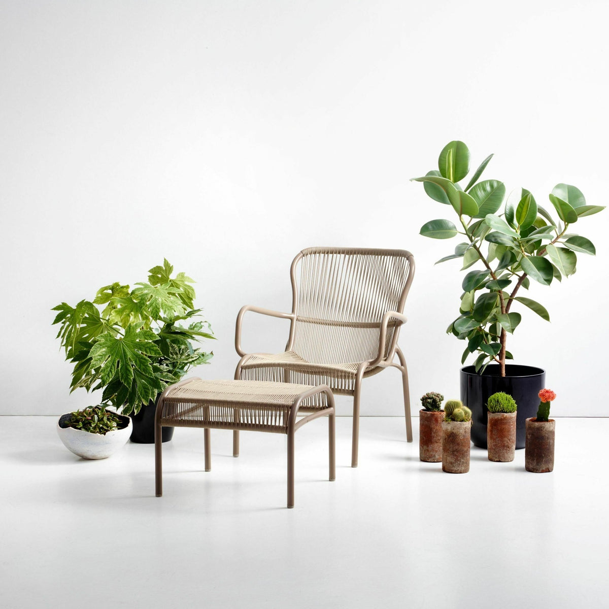 Repose-pieds taupe Loop - Vincent Sheppard - The Cool Republic