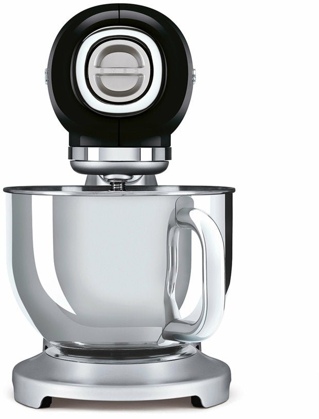 Robot sur socle noir Années 50 - Smeg - The Cool Republic
