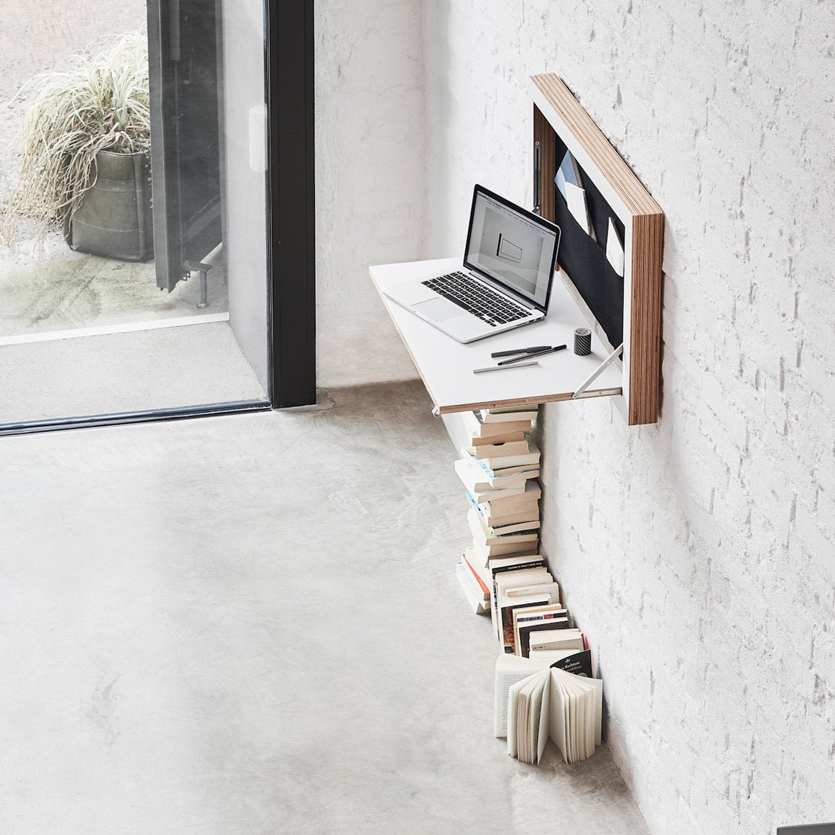 Wall-mounted secretary 80 x 50 cm Fläpps Secretary of State - Ambivalenz - The Cool Republic