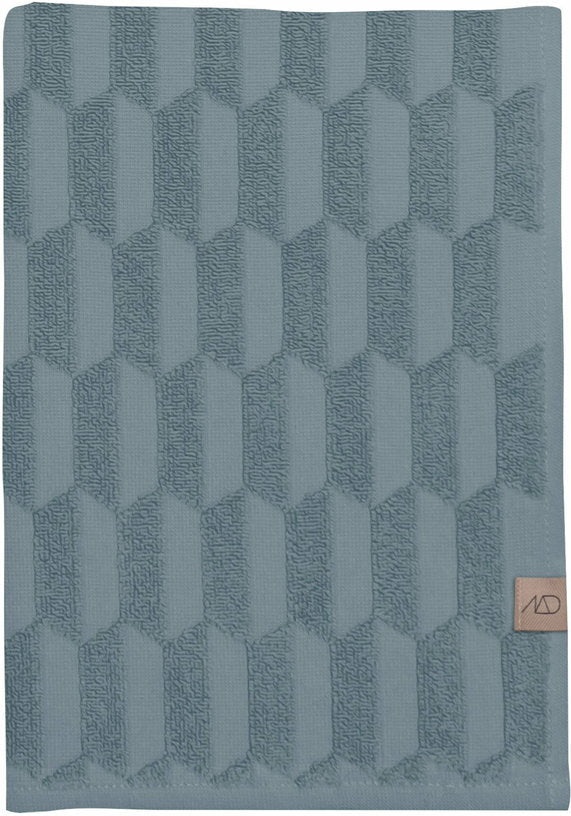 Serviette de bain bleu pierre 70 x 133 cm Geo - Mette Ditmer - The Cool Republic