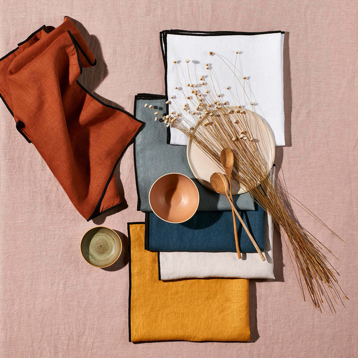 Serviette De Table Carlina Blanc Et Bourdon Noir - Madura - The Cool Republic