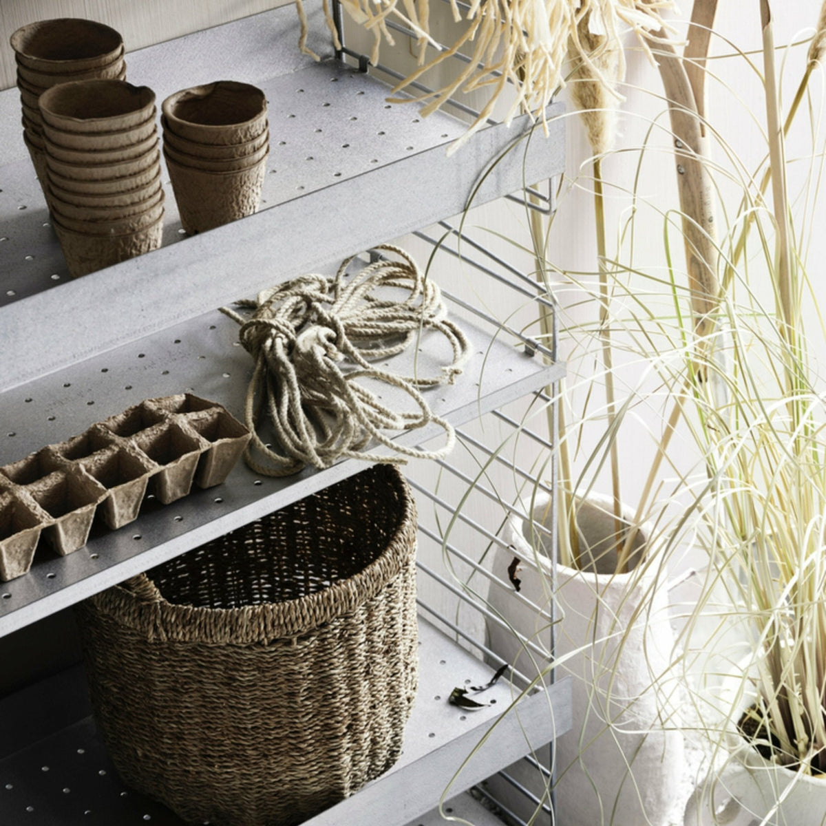 Set de 2 montants de sol en acier galvanisé 85 x 30 cm - String furniture - The Cool Republic