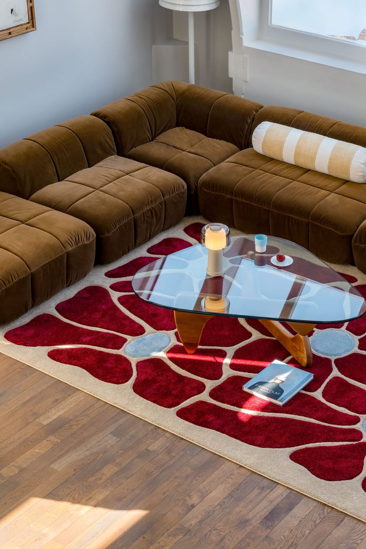 Tapis rectangulaire en tissu imprimé floral bordeaux 290x200cm Carpet Grand Groovy Bloom - Fatboy — vue 3