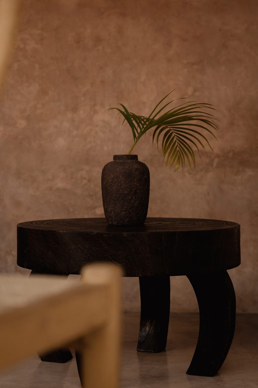 Table basse ronde en bois de manguier massif marron foncé 70x70x45cm Octo Chic - Bazar Bizar — vue 3