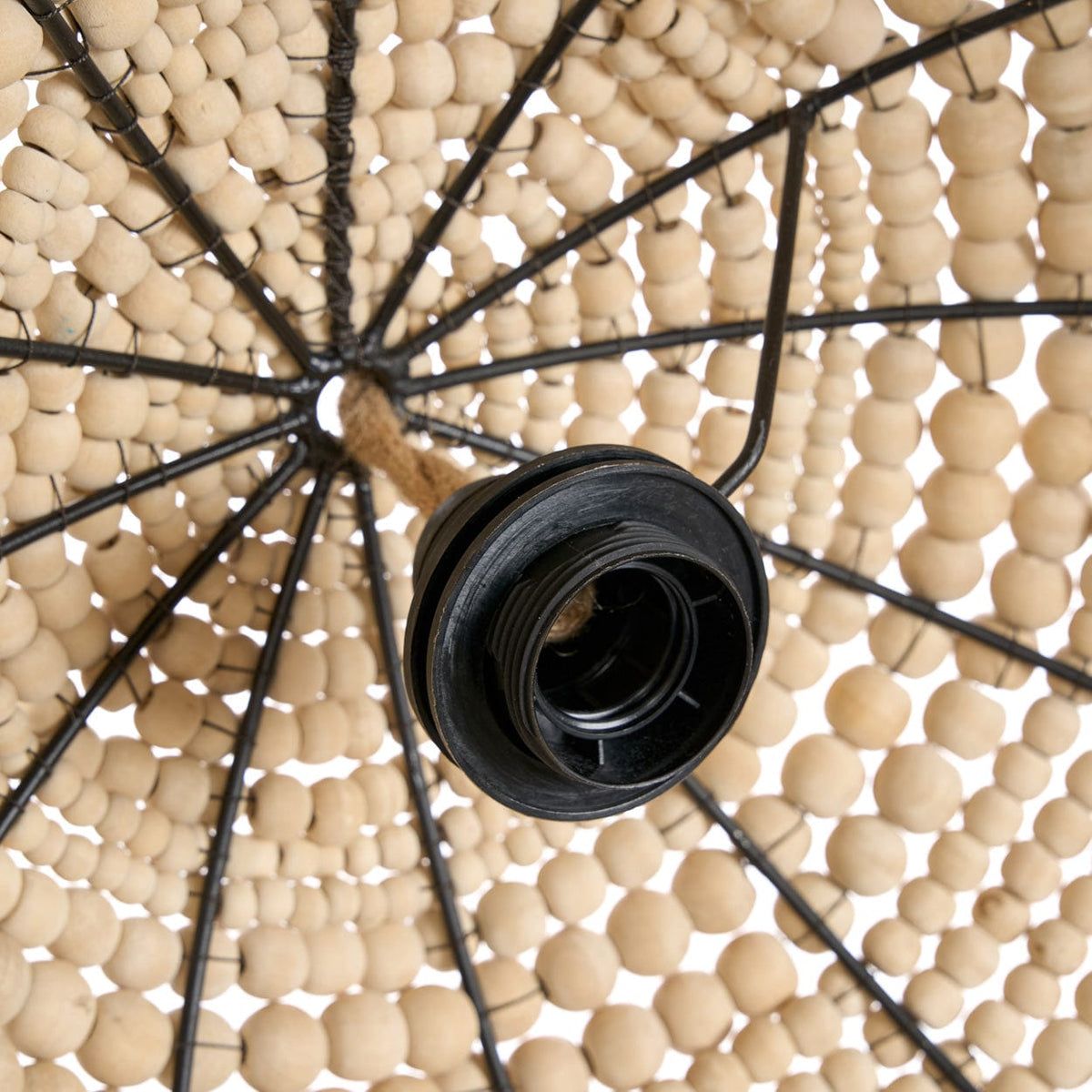 Suspension en perles de bois beige et métal 48cm Wooden Bead Dome - Bazar Bizar — vue 7