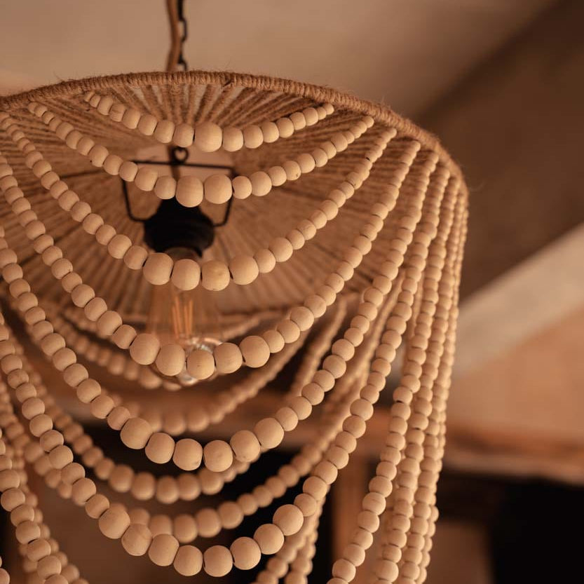 Lustre en perles de bois naturel 47cm Wooden Bead - Bazar Bizar — vue 2