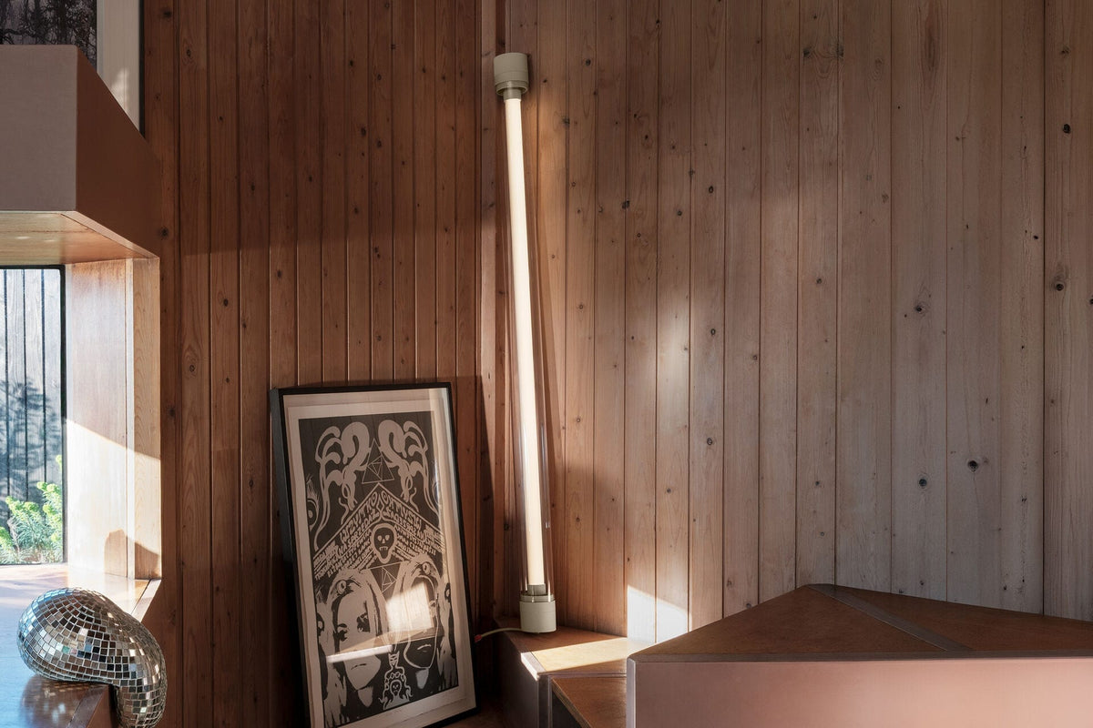 Lampe à poser ou applique tubulaire en plastique beige 150cm Tjoep - Fatboy — vue 2