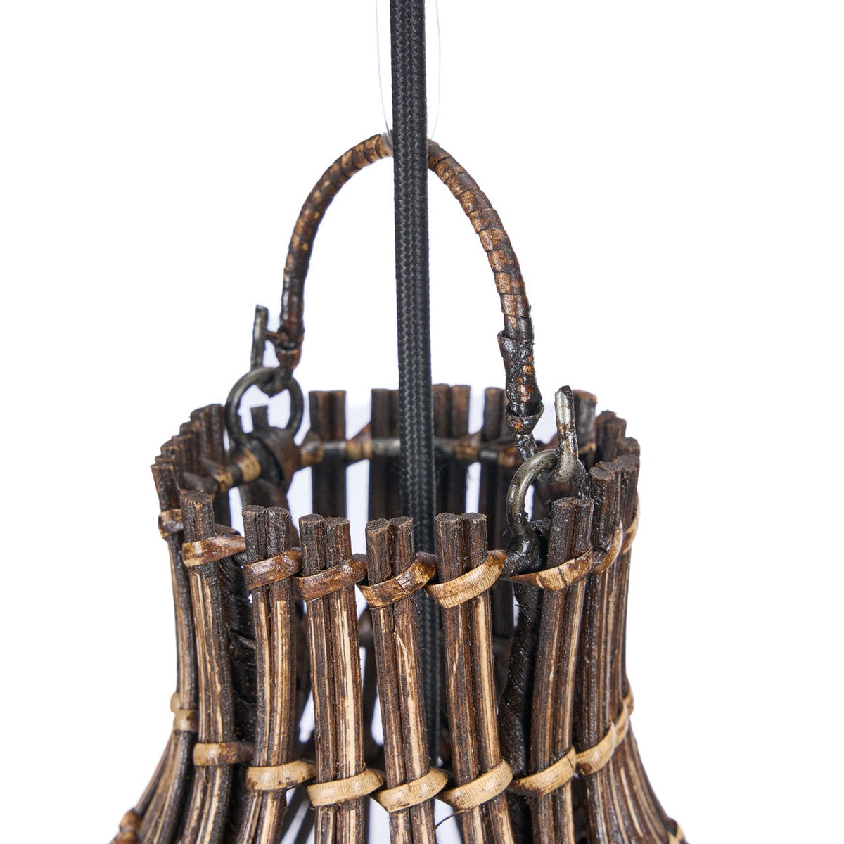 Suspension en bambou tressé brun foncé 30cm Woven Bell - Bazar Bizar — vue 7