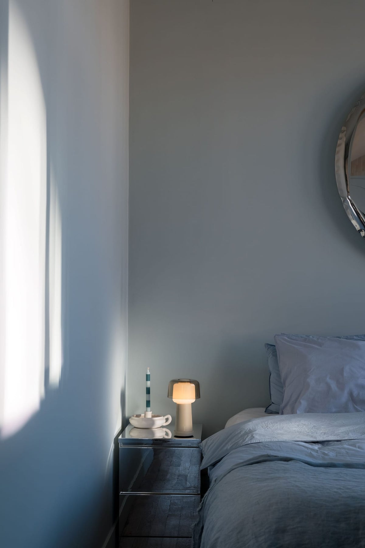Lampe de table sans fil en métal beige 27,5cm Revolve - Fatboy — vue 12