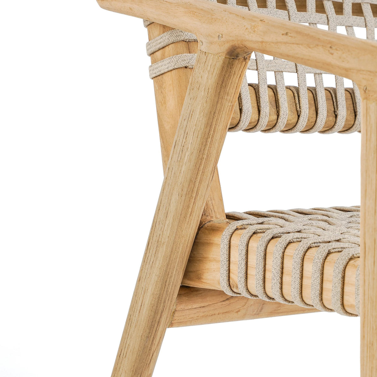 Chaise de jardin avec accoudoirs en bois de teck recyclé naturel 54x58x82cm Trikeri - Bazar Bizar — vue 5