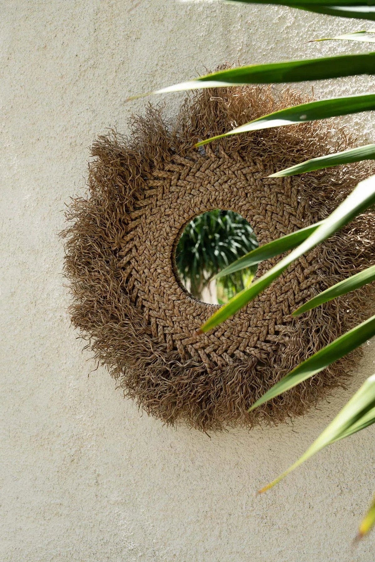 Miroir rond en fibre naturelle marron 5cm Early Monday - Bazar Bizar — vue 6