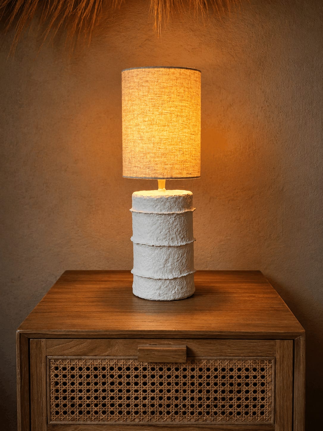 Lampe de table en papier mâché blanc 20cm Contour - Bazar Bizar — vue 3