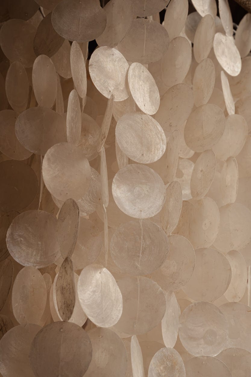 Lustre en coquillage beige 40cm Moonlit Whispers - Bazar Bizar — vue 3