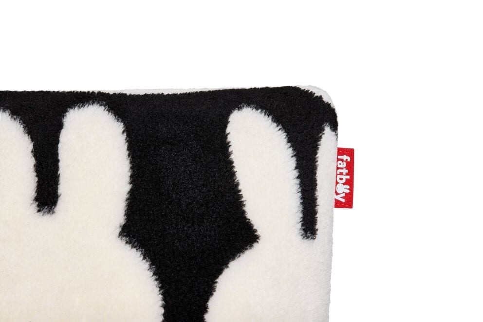 Coussin carré en tissu doux noir et blanc 50x50cm Teddy x Miffy - Fatboy — vue 4