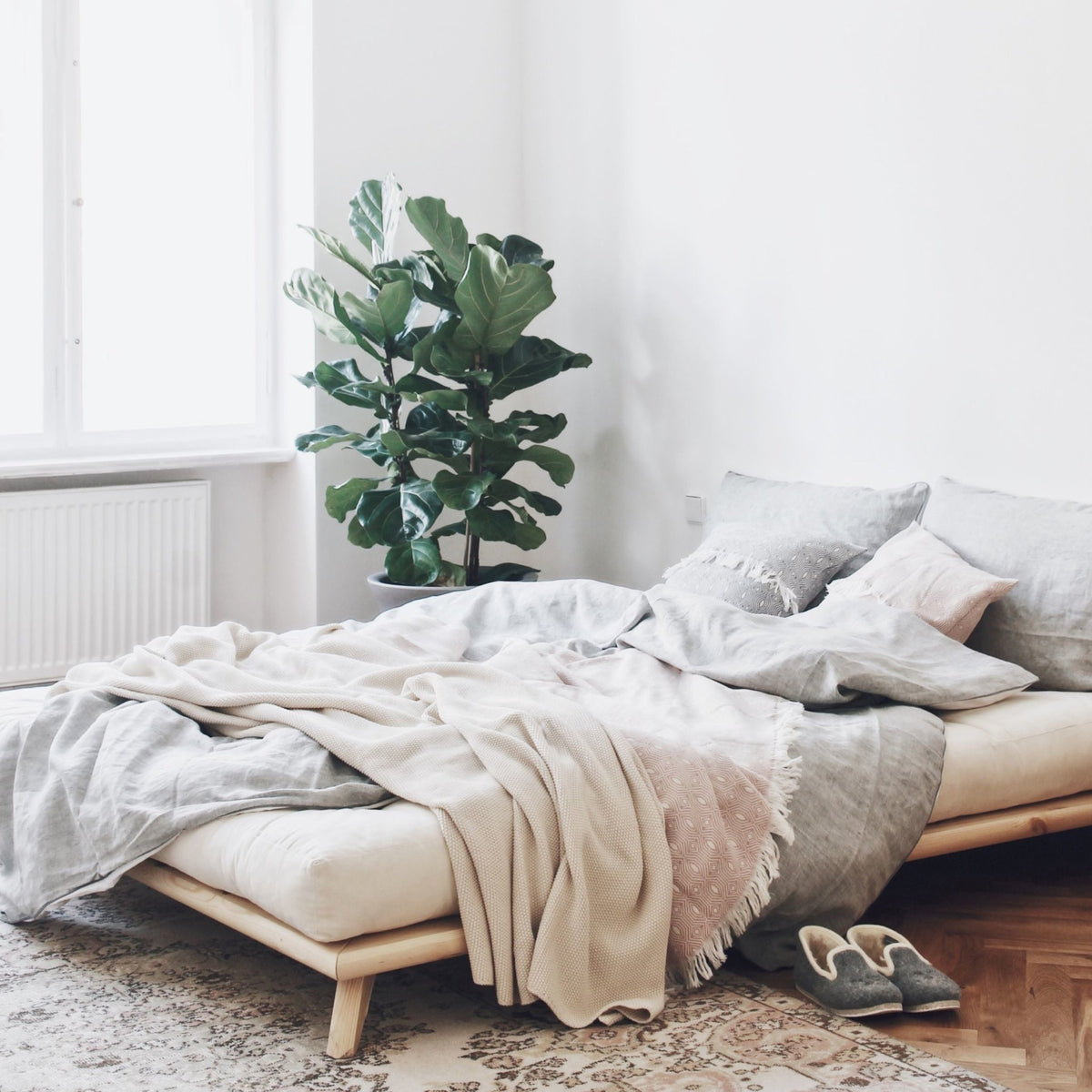 Sommier en bois clair 160x200cm Senza - Karup Design - The Cool Republic