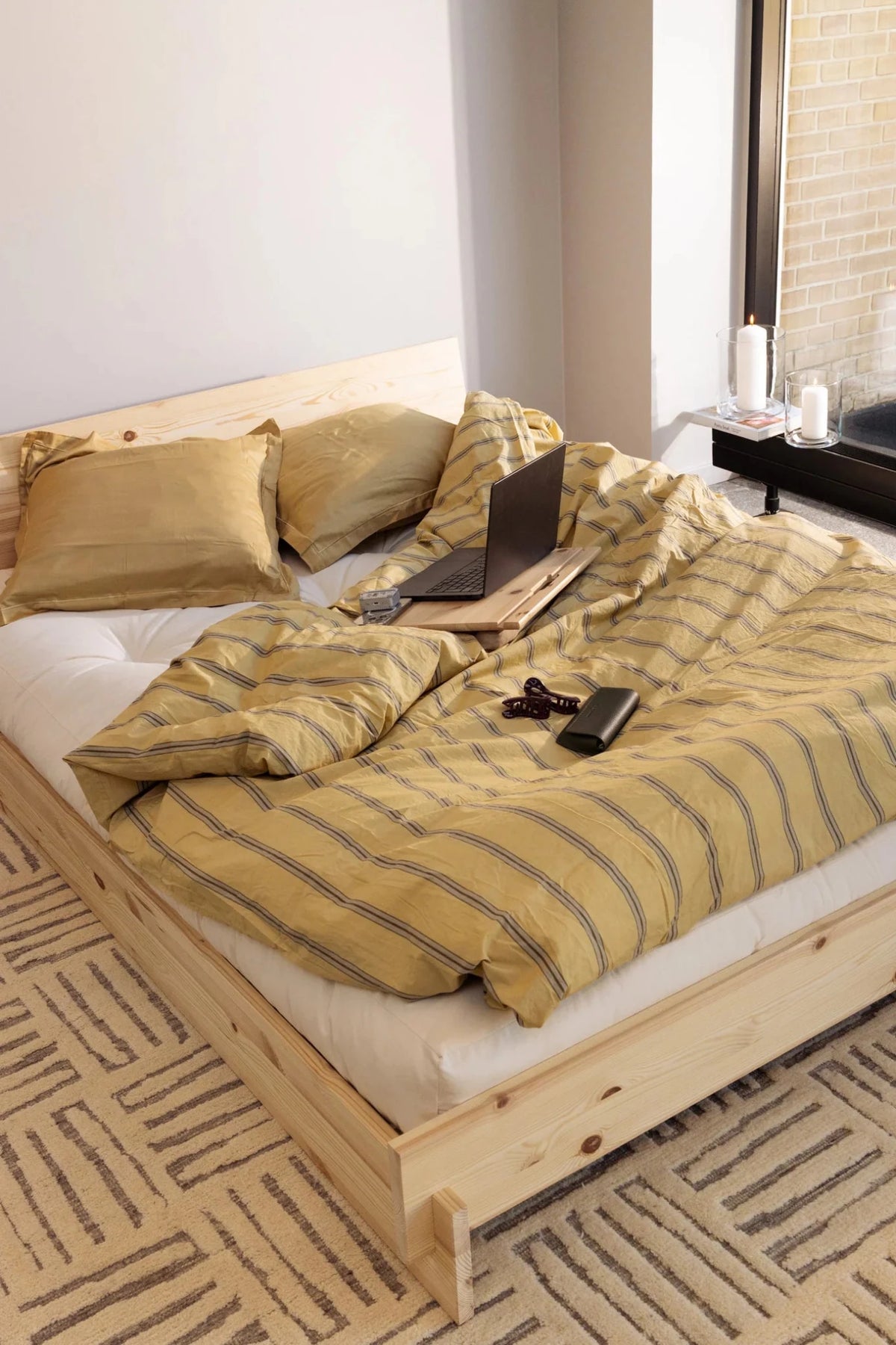 Sommier en en pin massif brut 160X200cm Latch - Karup - The Cool Republic
