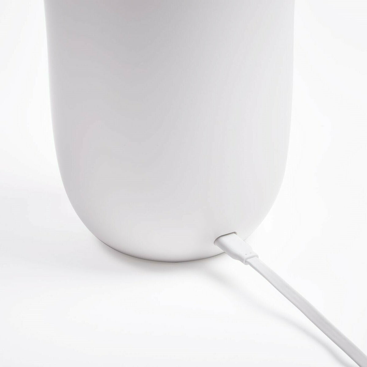 Station de Charge sans fil blanche Oblio - Lexon - The Cool Republic