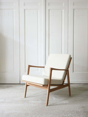 Stefan Lounge Chair Boucle Snow 03 - 366 Concept
