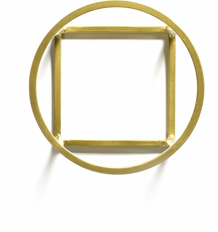 Support d'assiette en acier doré 14 x 10 cm - Serax - The Cool Republic