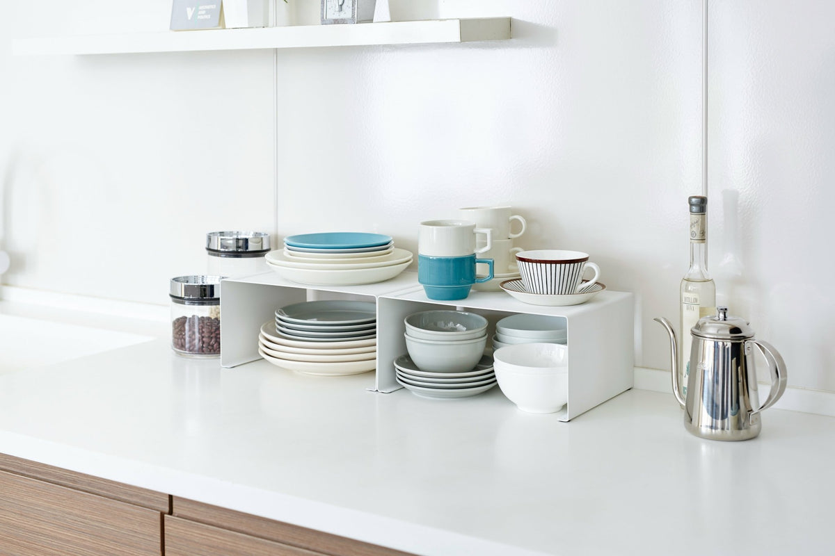 Support de cuisine empilable en acier blanc La Tour - Yamazaki - The Cool Republic