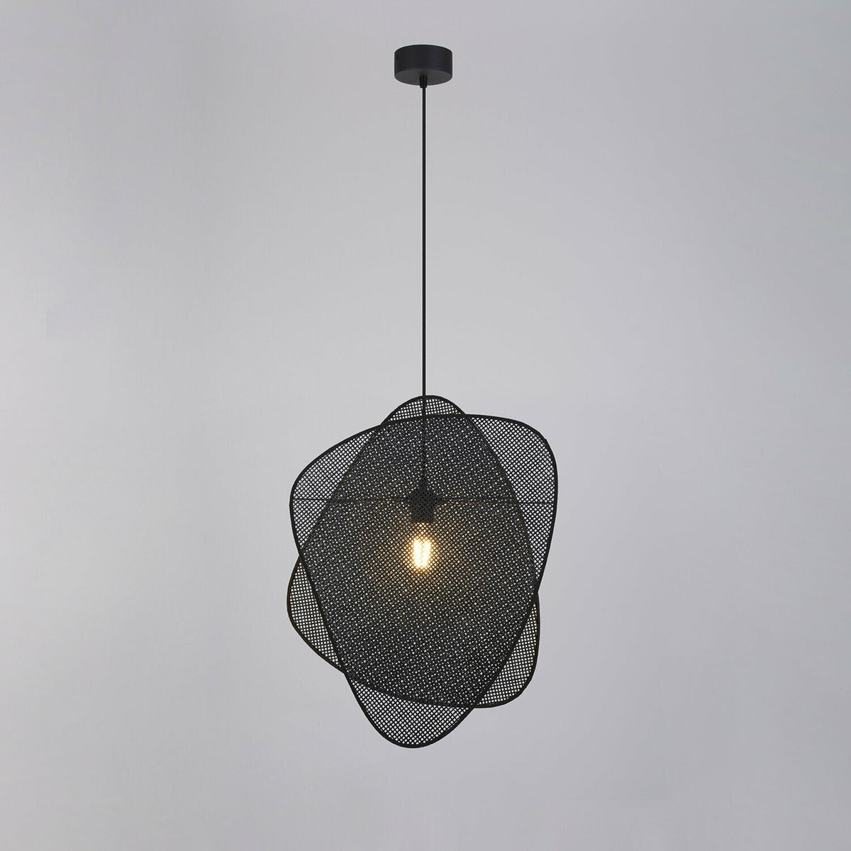Suspension 2 screens in cannage black 340 cm Screen - Market Set - The Cool Republic