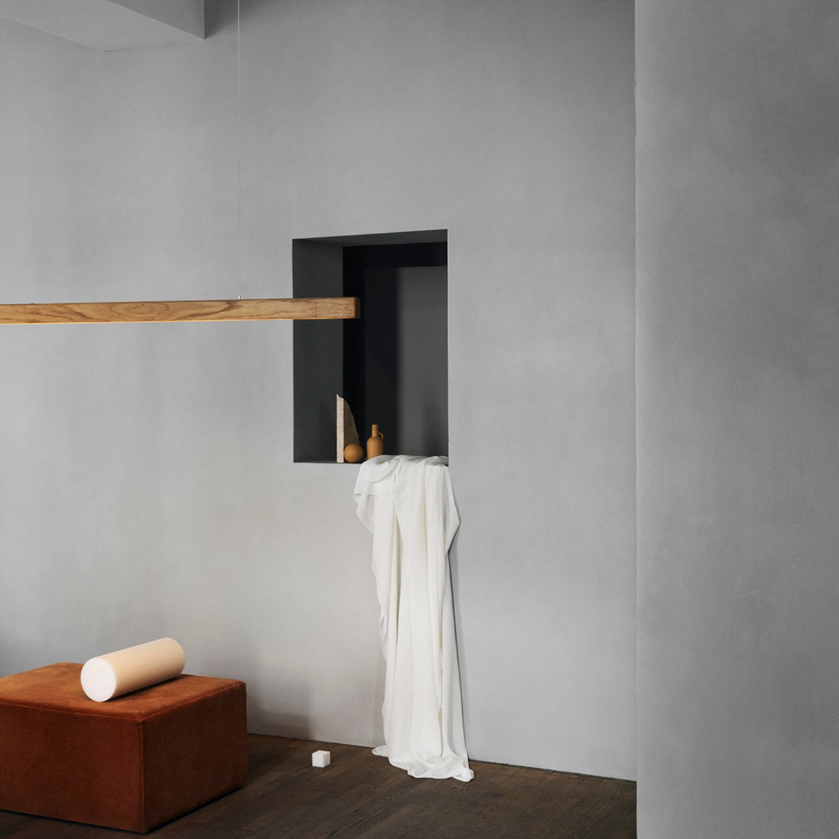 Suspension 200 cm en cuivre brossé I Model - Anour - The Cool Republic