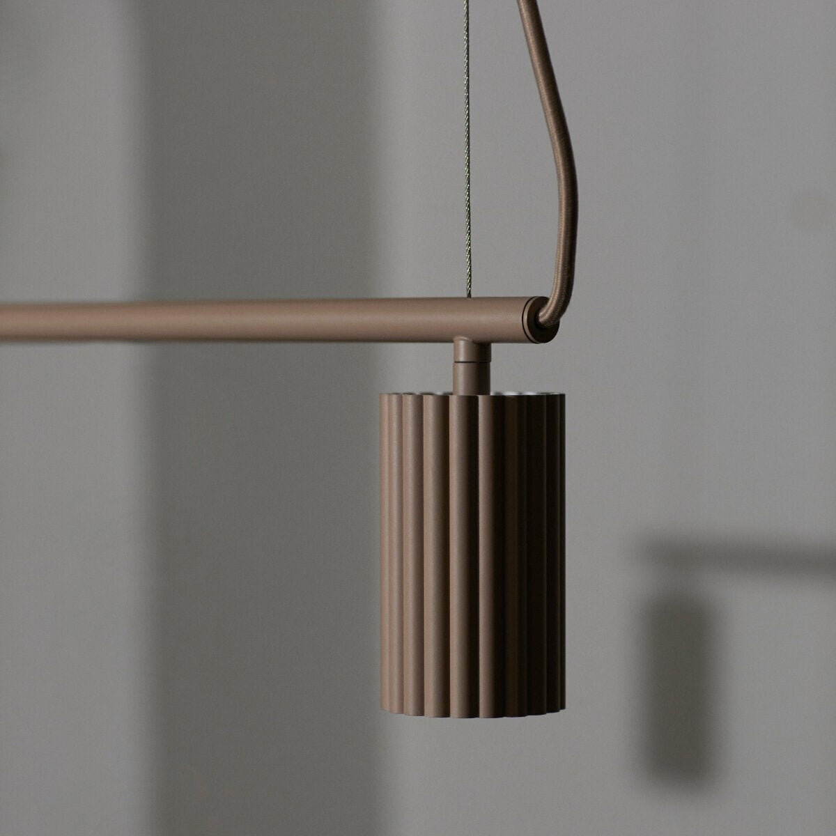 Suspension Aluminium blush Donna Line 120 - Pholc - The Cool Republic