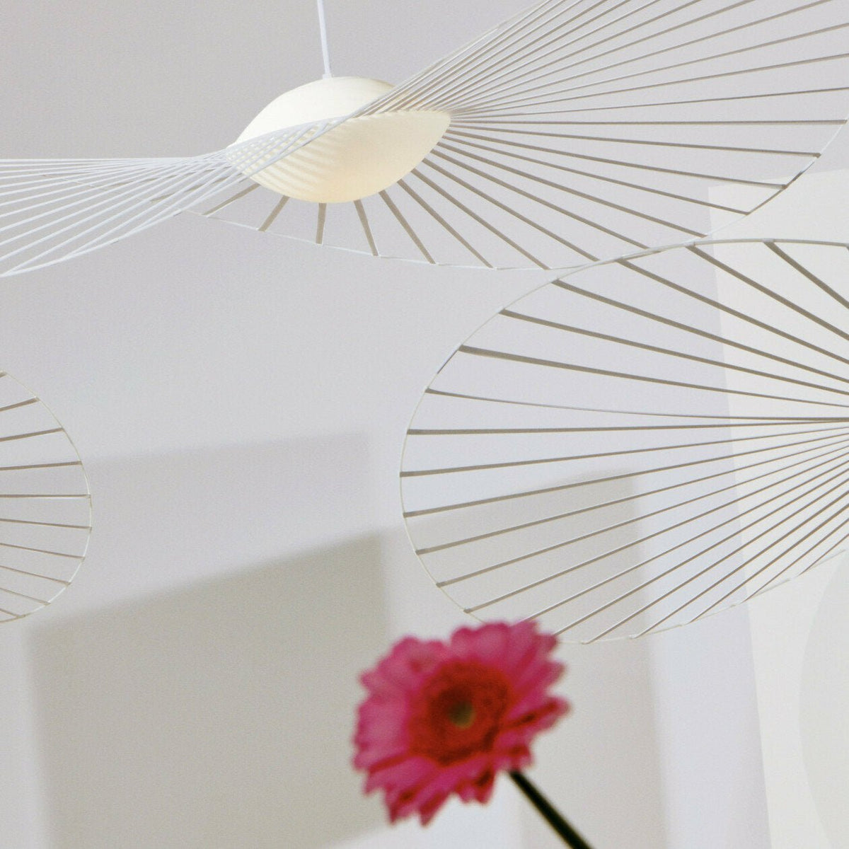 Suspension blanche 190 cm Vertigo Nova - Petite Friture - The Cool Republic