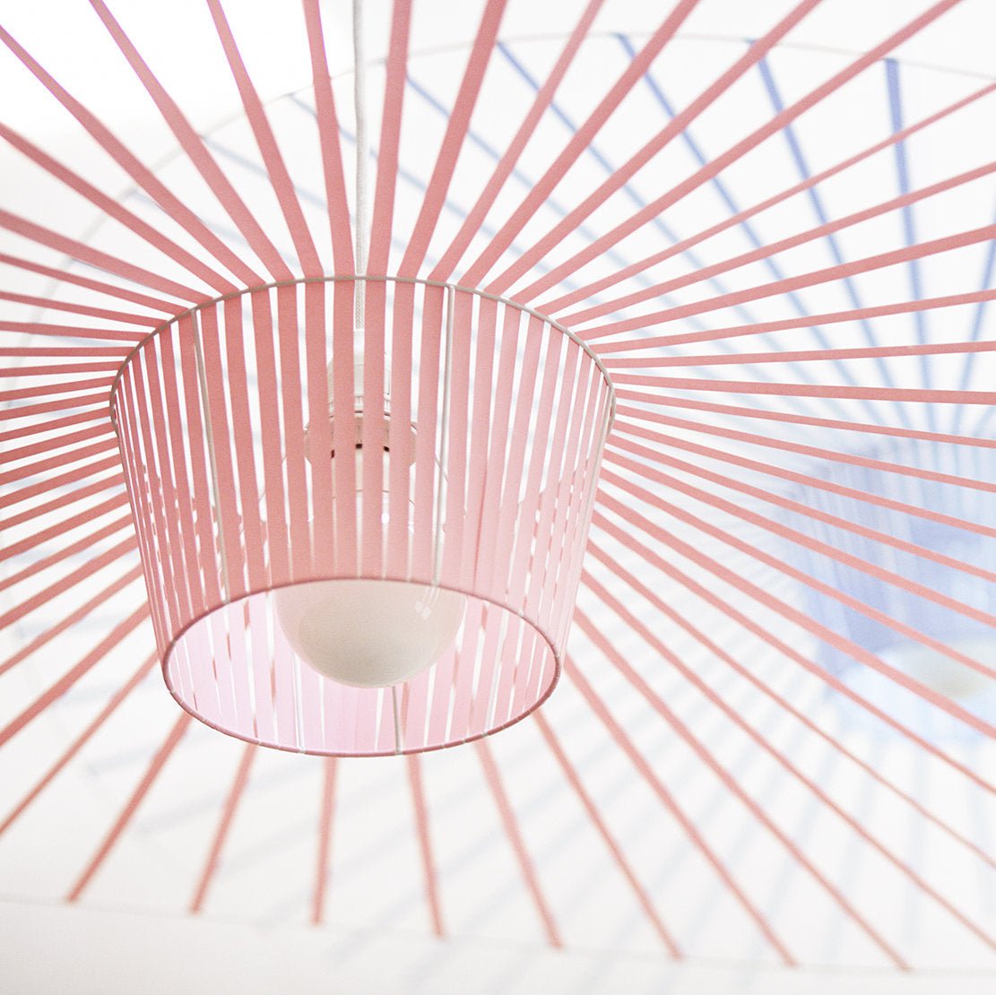 Suspension blanche 200 cm Vertigo - Petite Friture - The Cool Republic