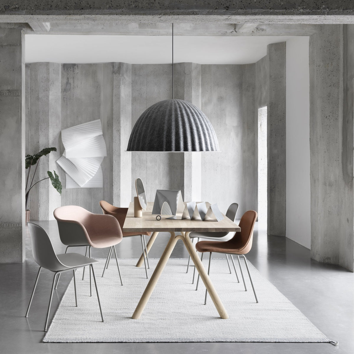 Suspension blanche 55 cm Under The Bell - Muuto - The Cool Republic