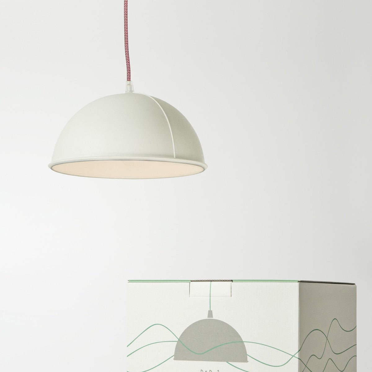 Suspension blanche avec son câble banc et rouge Pop 1 - In-es.artdesign - The Cool Republic