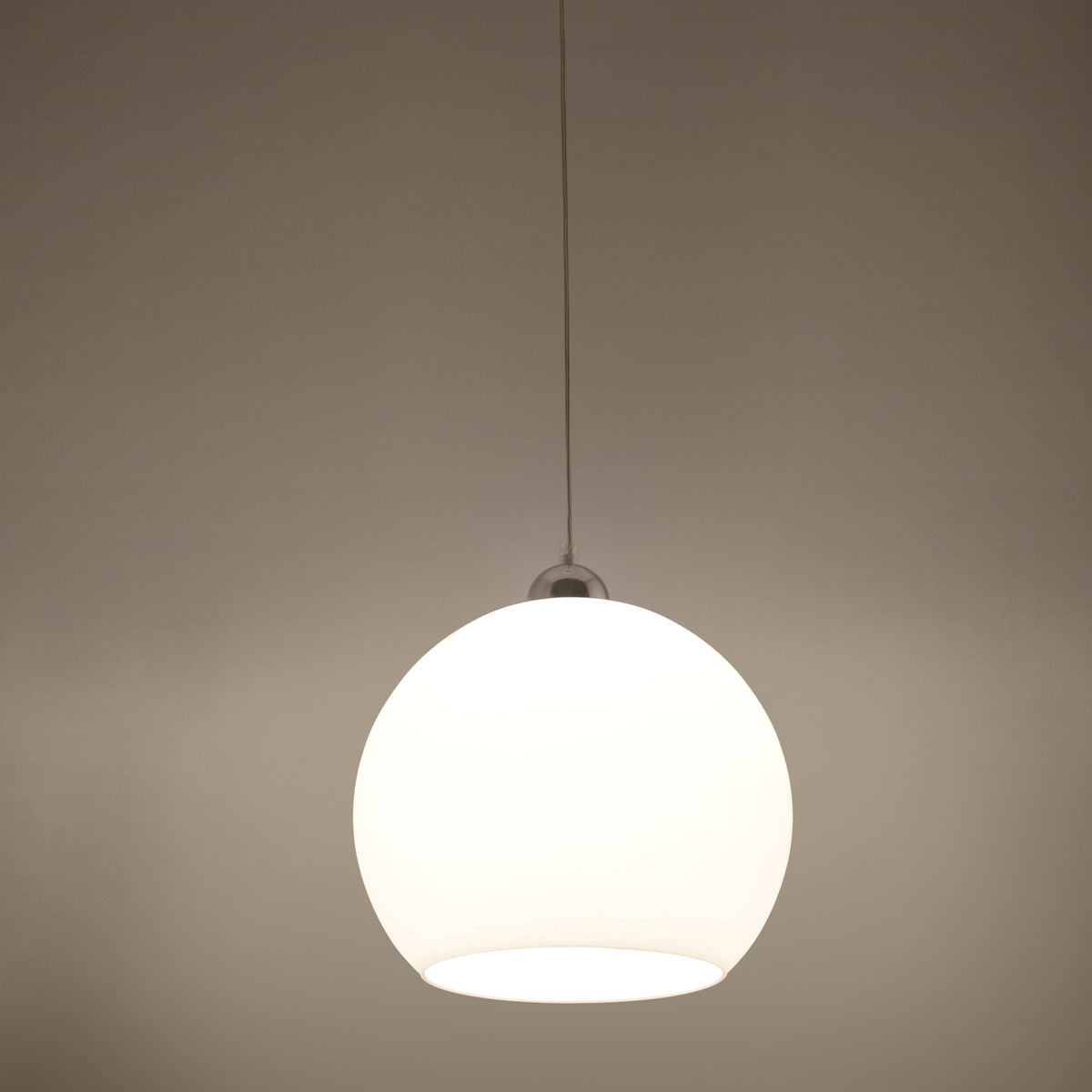 Suspension blanche Ball - Sollux - The Cool Republic