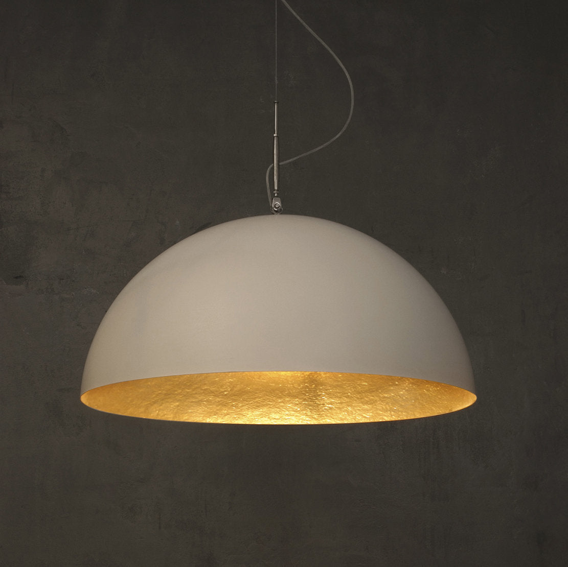 Suspension blanche et dorée Mezza Luna - In-es.artdesign - The Cool Republic
