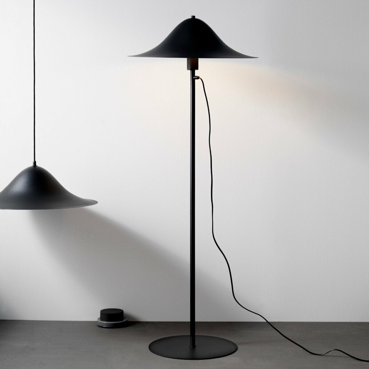 Hans 50 white suspension lamp - Pholc - The Cool Republic