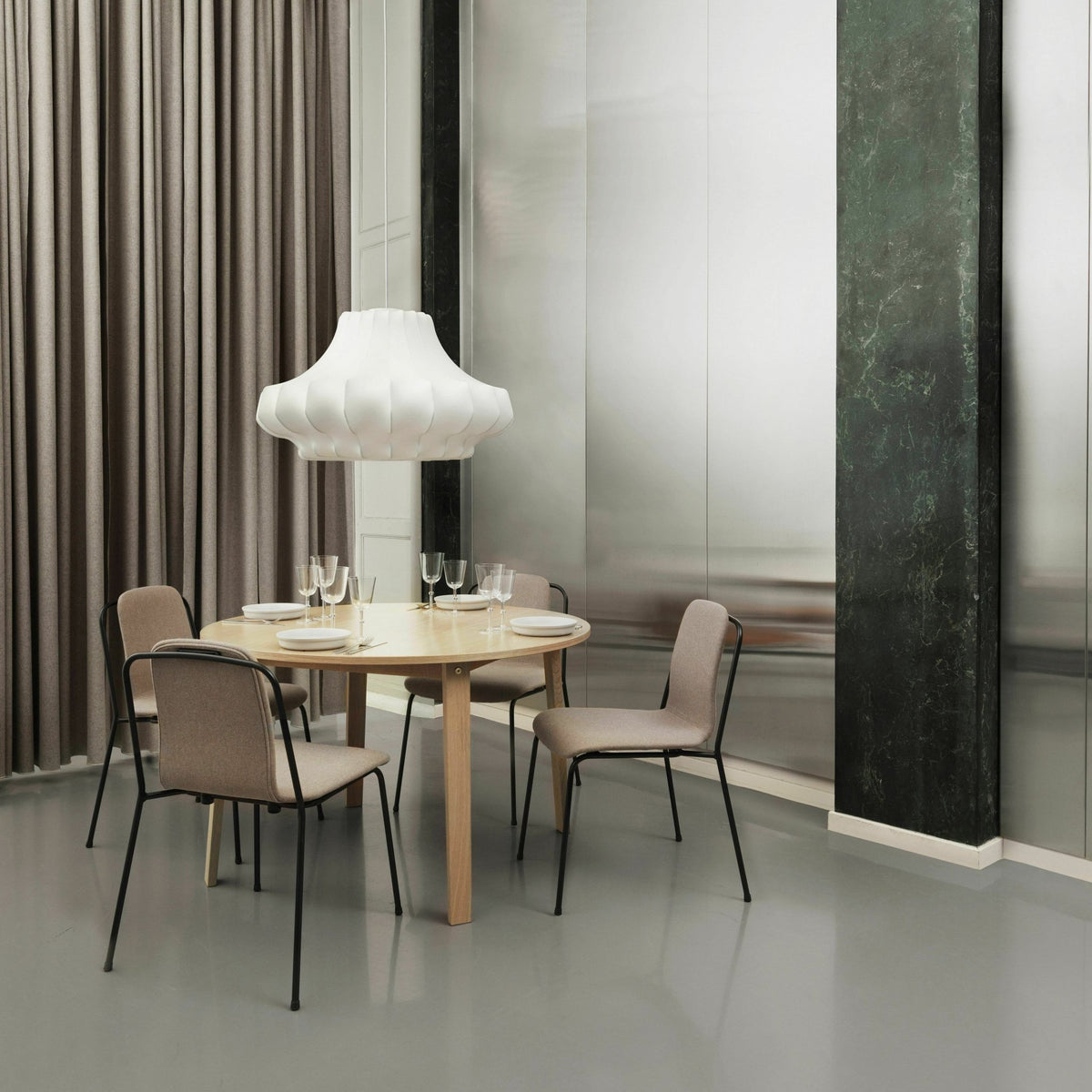 Suspension blanche m Phantom EU - Normann Copenhagen - The Cool Republic