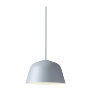 Suspension bleue claire D16,5 cm Ambit - Muuto - The Cool Republic