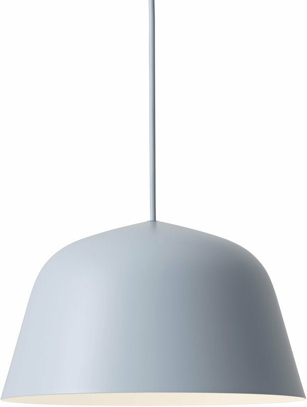 Suspension bleue claire D25 cm Ambit - Muuto - The Cool Republic