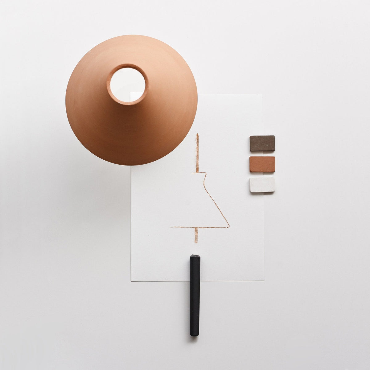 Suspension chocolat en céramique Totana - Pott - The Cool Republic