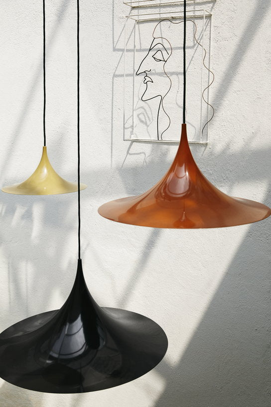 Suspension design en acier marron noir brillant 47cm Semi - Gubi - The Cool Republic