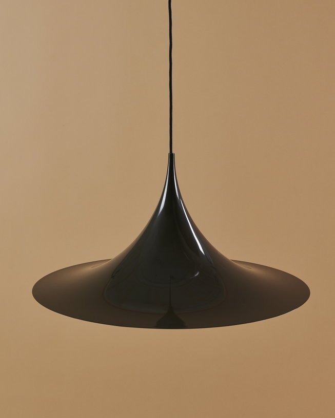 Suspension design en acier marron noir brillant 60cm Semi - Gubi - The Cool Republic