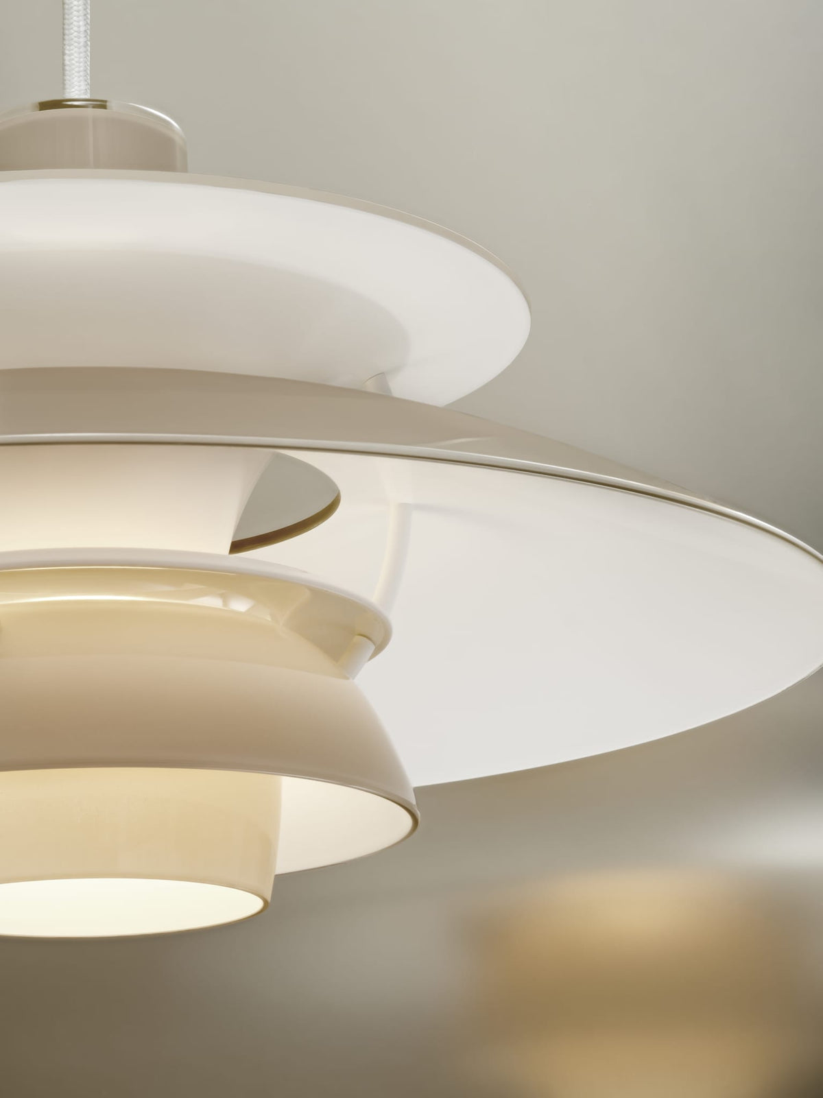 Suspension design en acrylique opalin beige 32cm Ph 5 320 - Louis Poulsen — vue 14